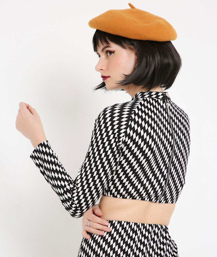 Retro Diamond Front Vent Crop Top