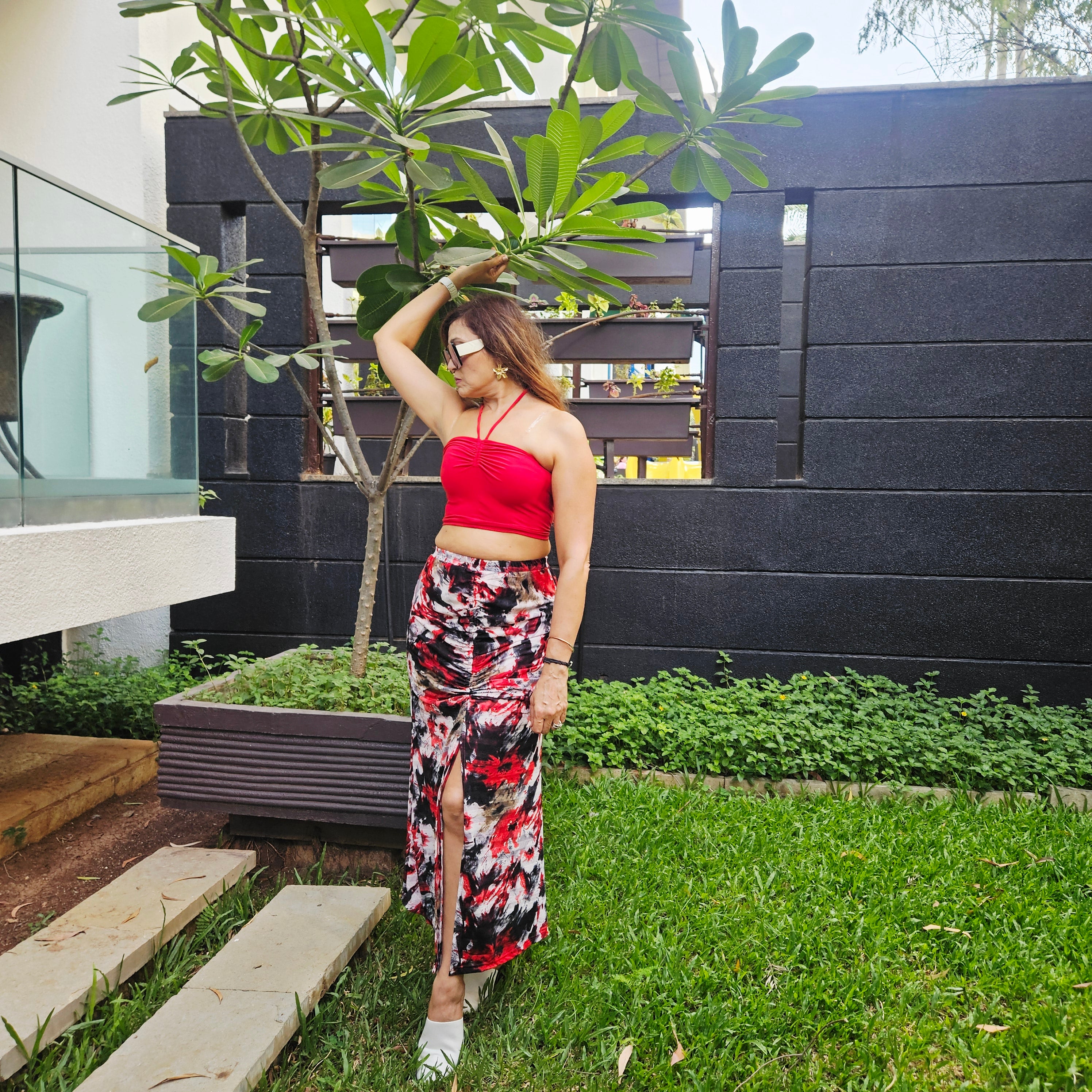 Black Red Blend Brushstroke Front Drawstring Skirt