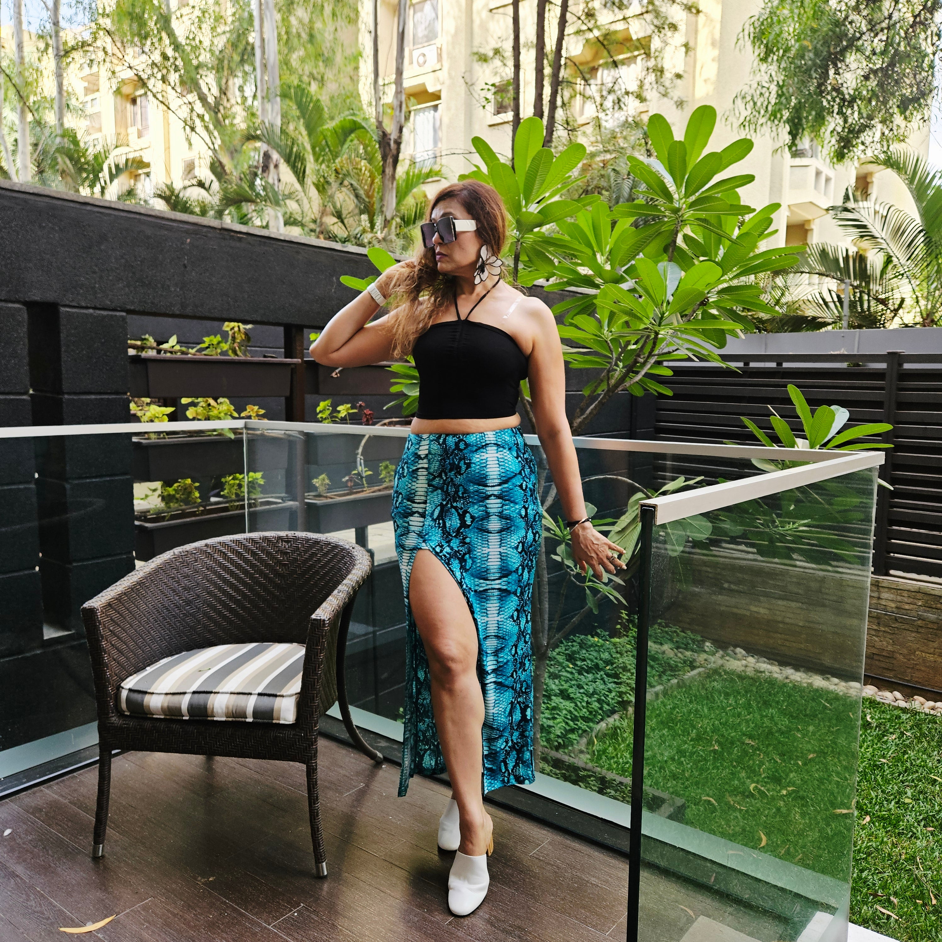 Side slit view emerald scaly skirt black halter co-ord – western evening set
