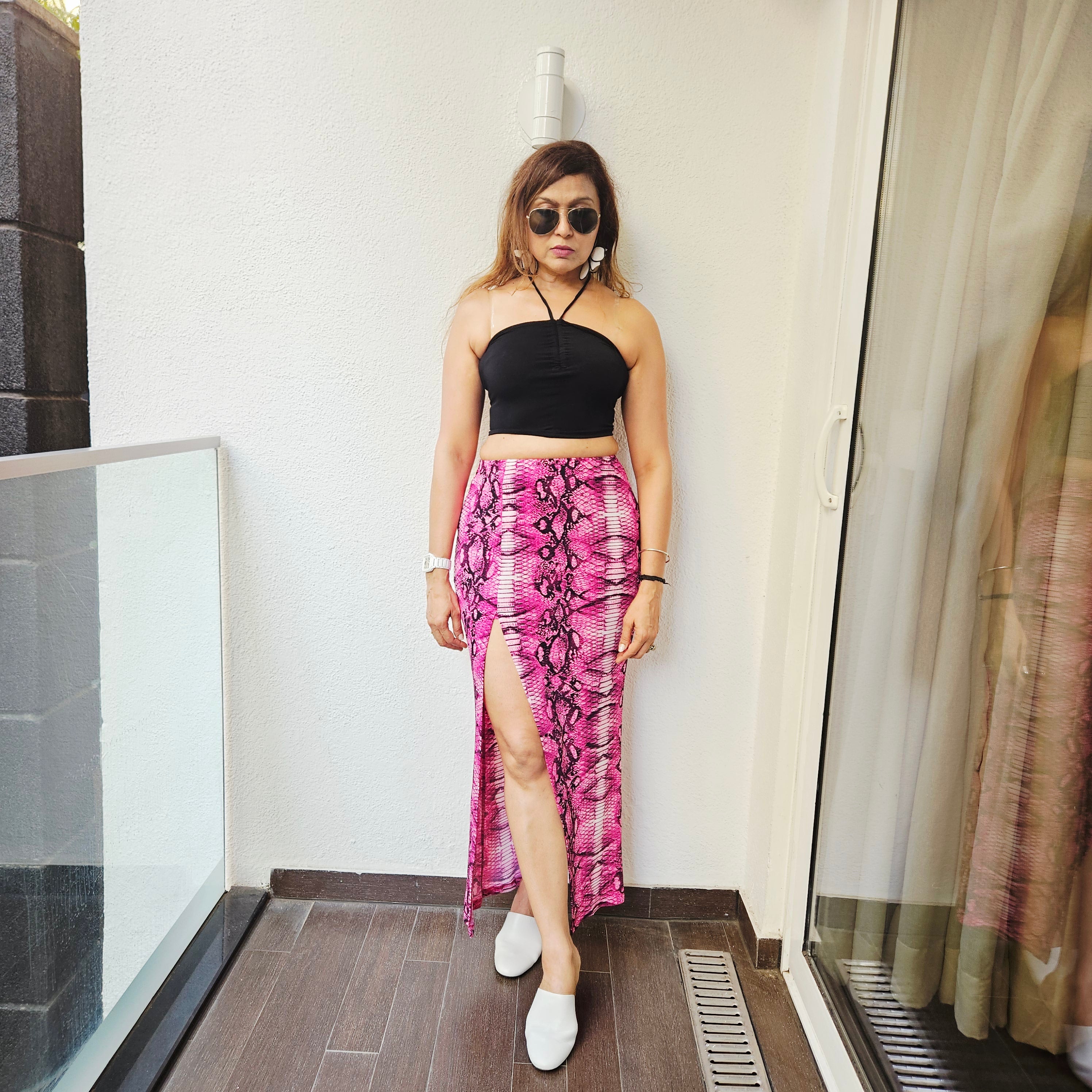 Black ruched halter crop with berry fuchsia scaly high slit skirt co-ord – Marcel & Mae
