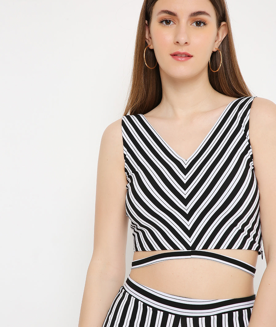 Close-up stripe pattern on black co-ord pants set for women
