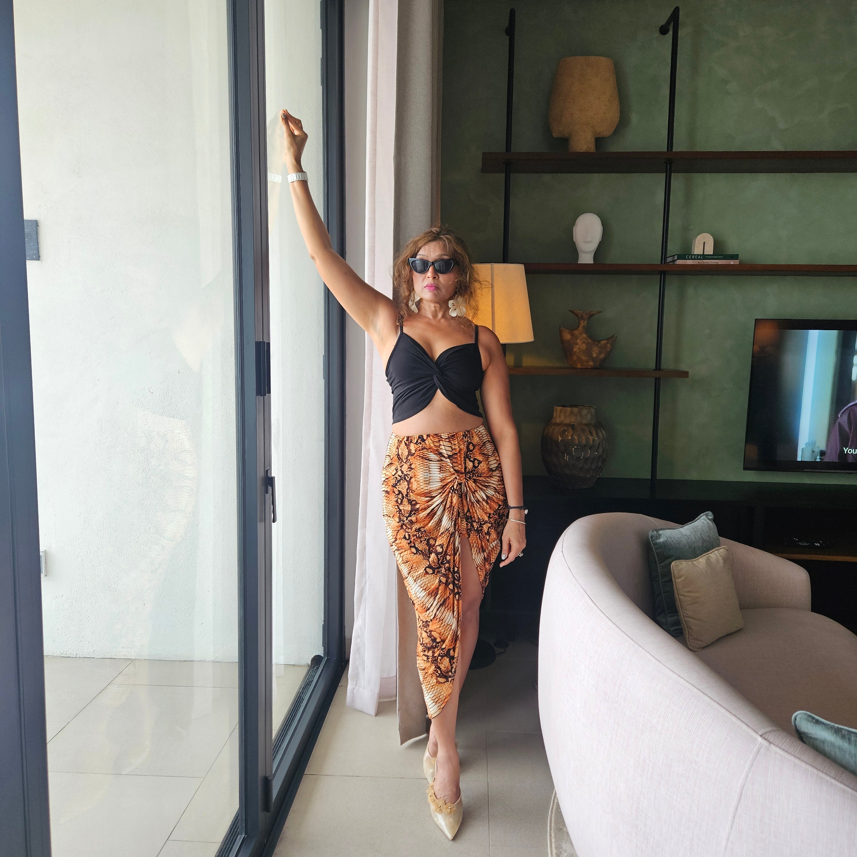 Black Butterfly Top + Espresso Scaly Skirt Set