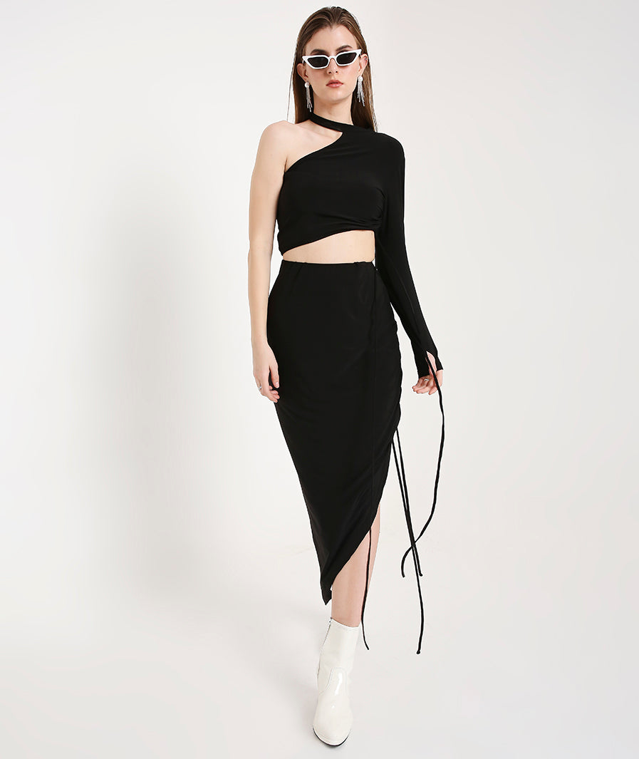 black long skirt: Drawstring Asymmetrical Long Skirt (slit movement shot)
